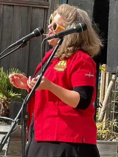 Singer Katie Lipka