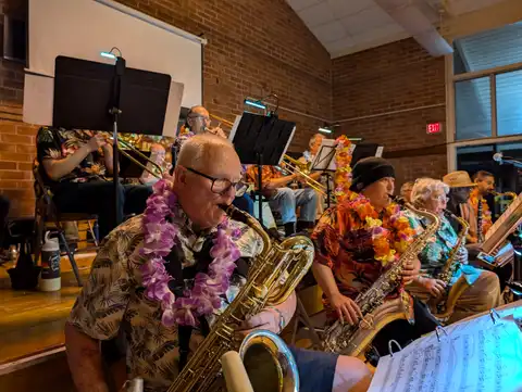 Las Pulgas Big Band Photo